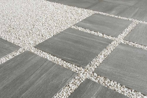 AExtra20 Tile Pavers in gravel