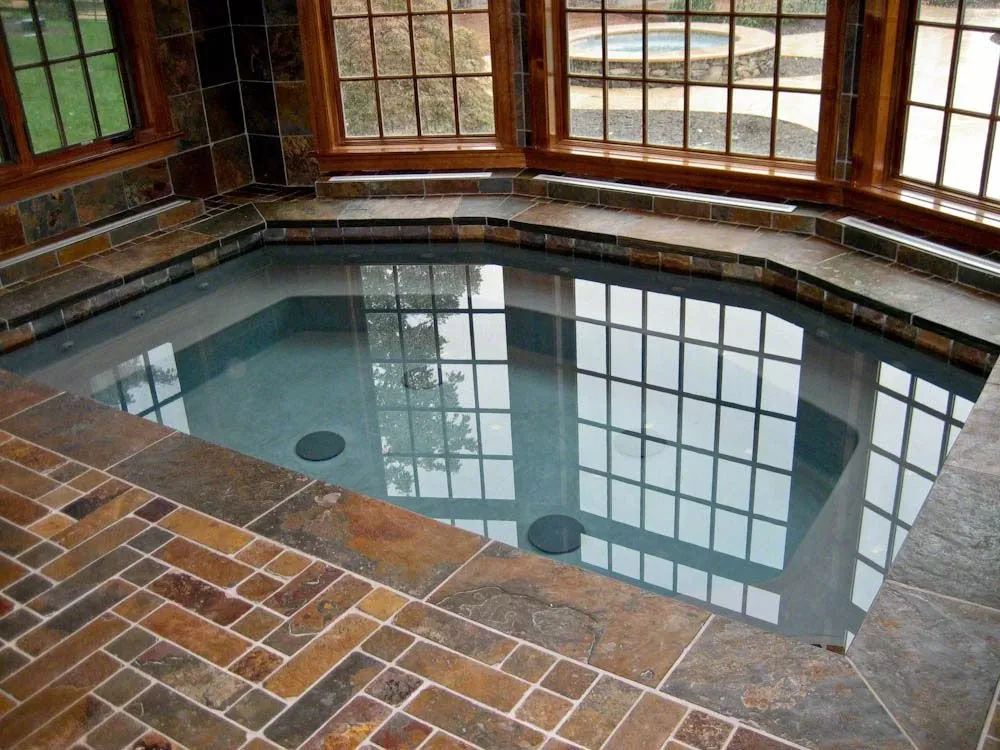 CleftStone's China Multicolor Slate Rustic Indoor Hot Tub