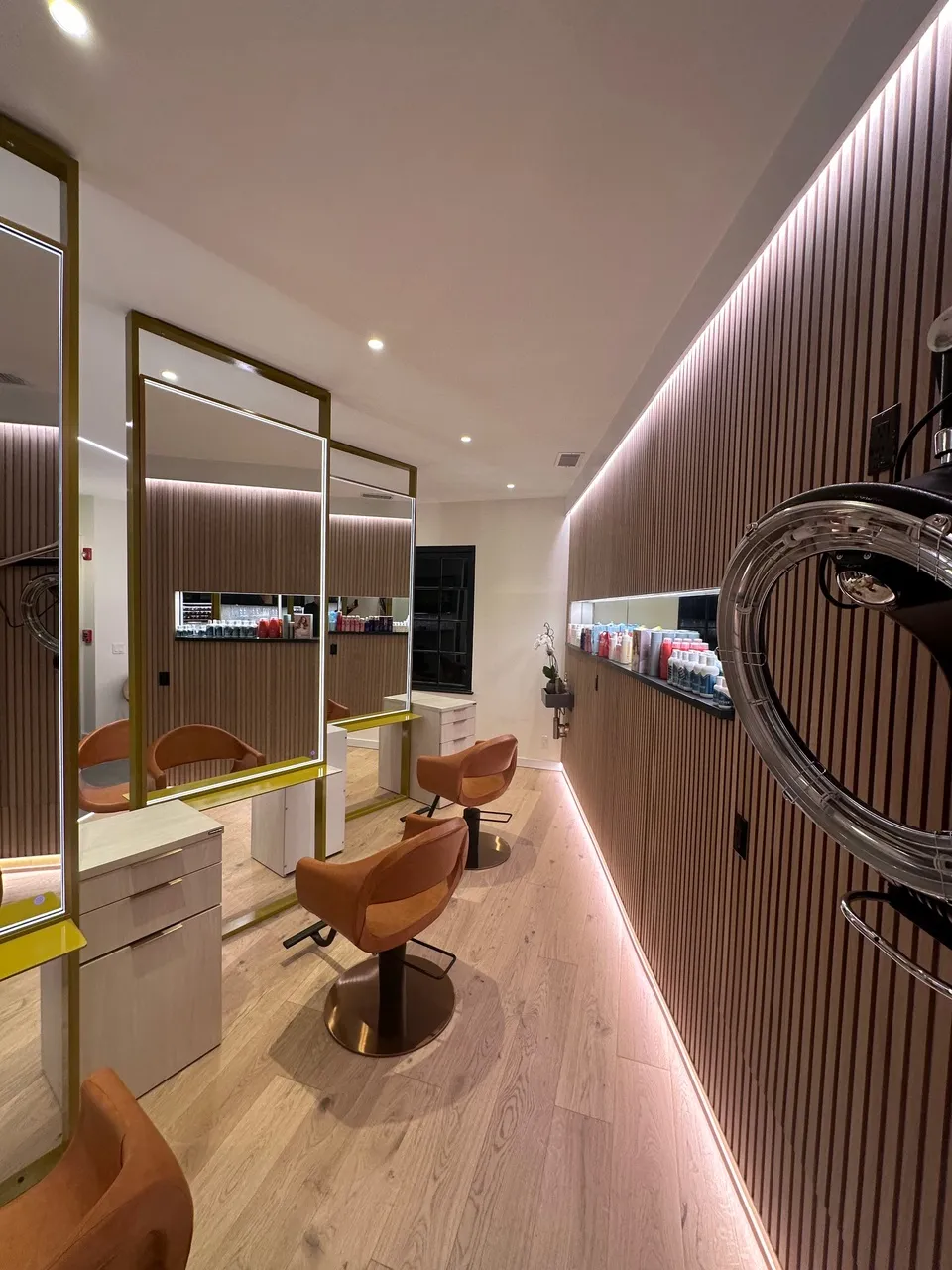 H Salon in Fairfield, CT