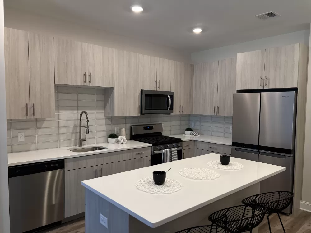 Neutral Kitchen with Glacial Lake Backsplash